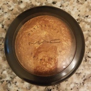 Mac mineralize skinfinish powder